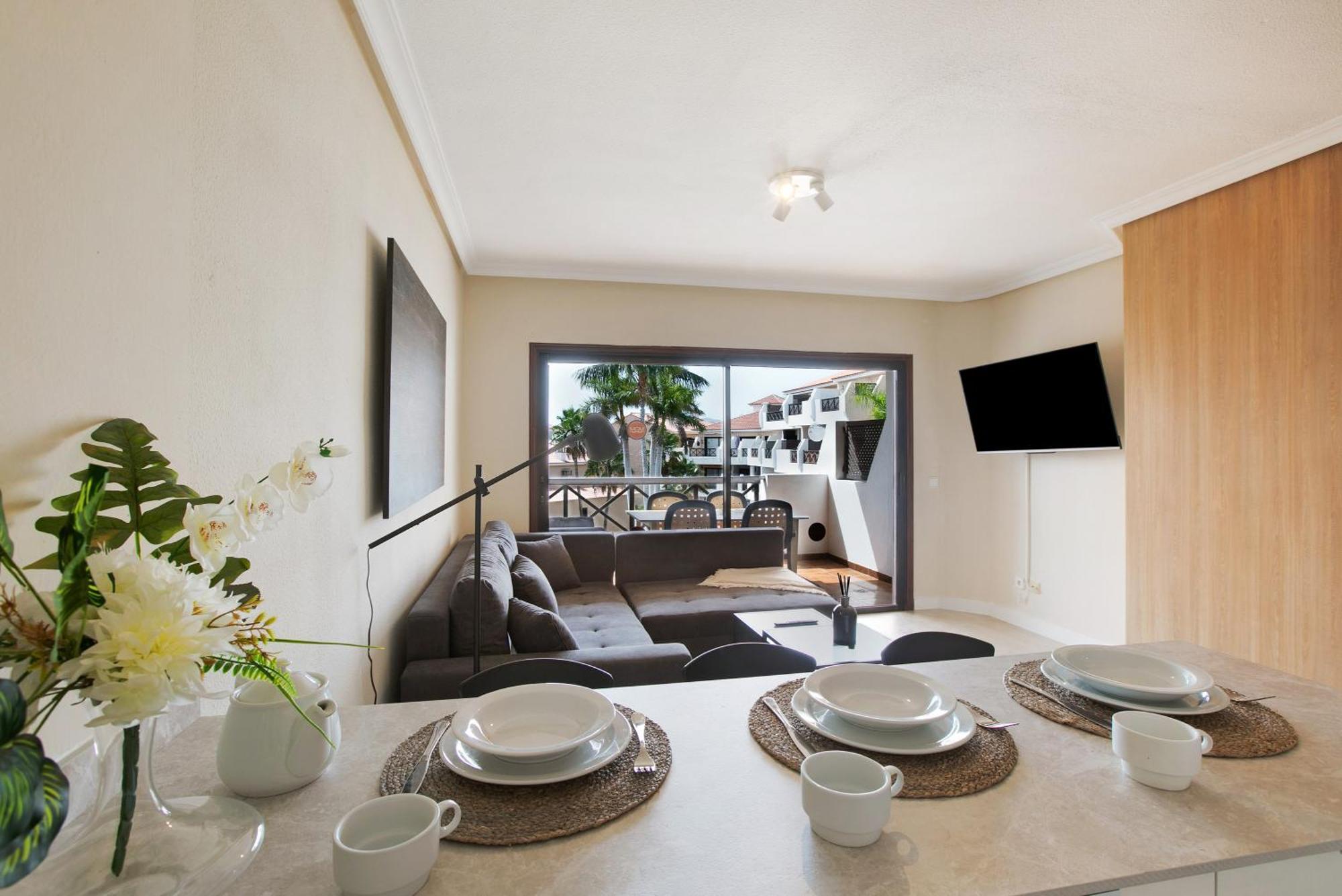 Apartamento Royal Park Albatros Сан Мигел де Абона Екстериор снимка